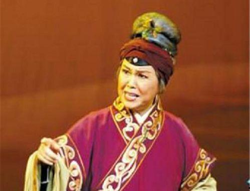 老疯婆子,岁月沉淀下的智慧与坚韧